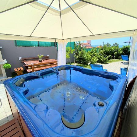 Lux Apartment Sea Shell With Jacuzzi Makarska Buitenkant foto