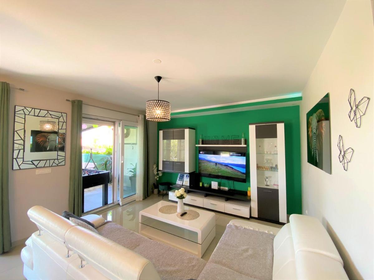 Lux Apartment Sea Shell With Jacuzzi Makarska Buitenkant foto