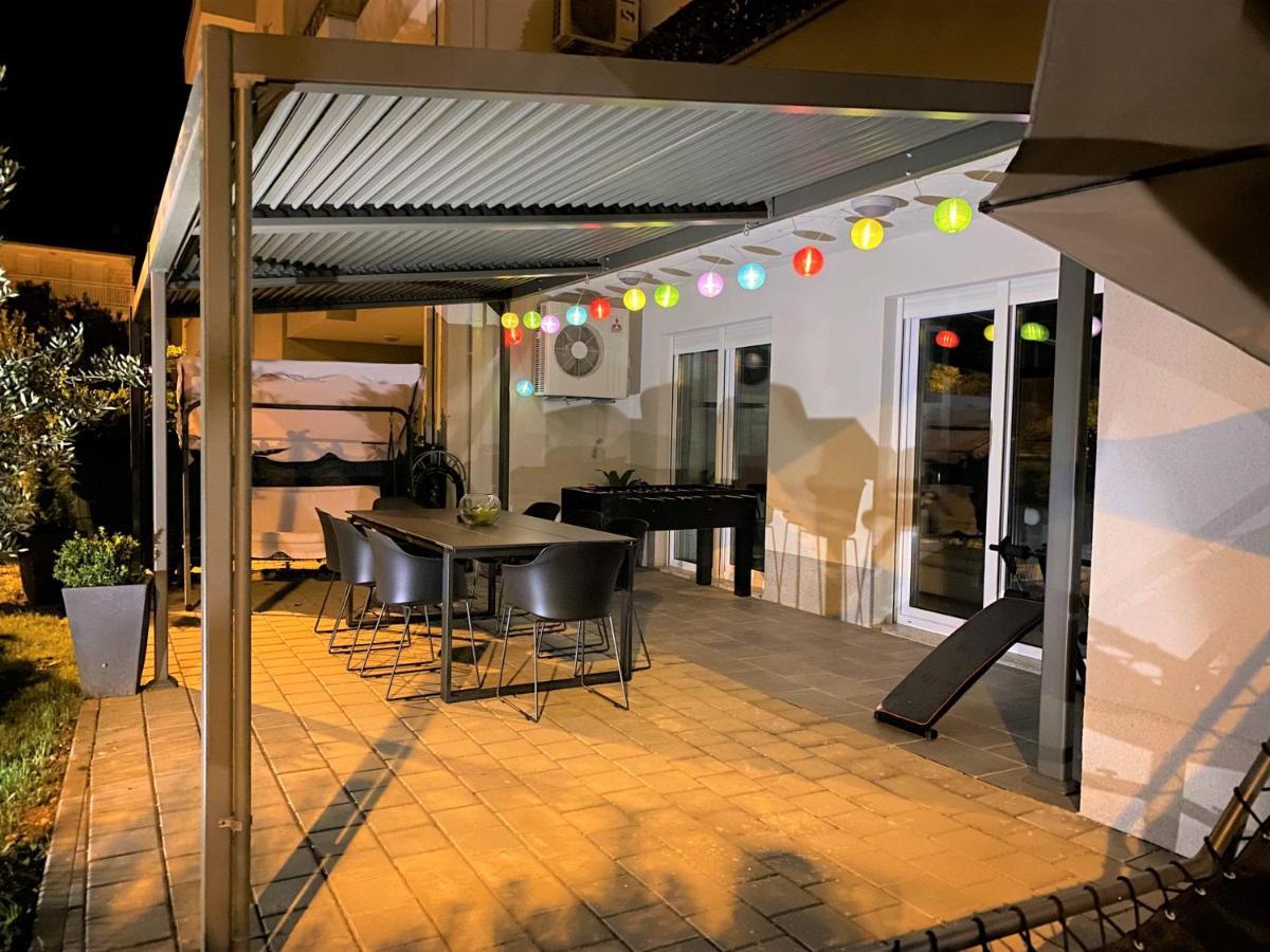 Lux Apartment Sea Shell With Jacuzzi Makarska Buitenkant foto