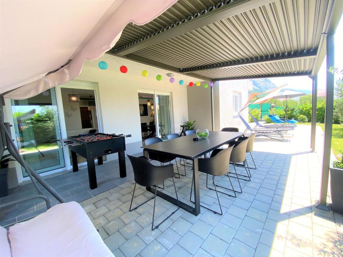 Lux Apartment Sea Shell With Jacuzzi Makarska Buitenkant foto