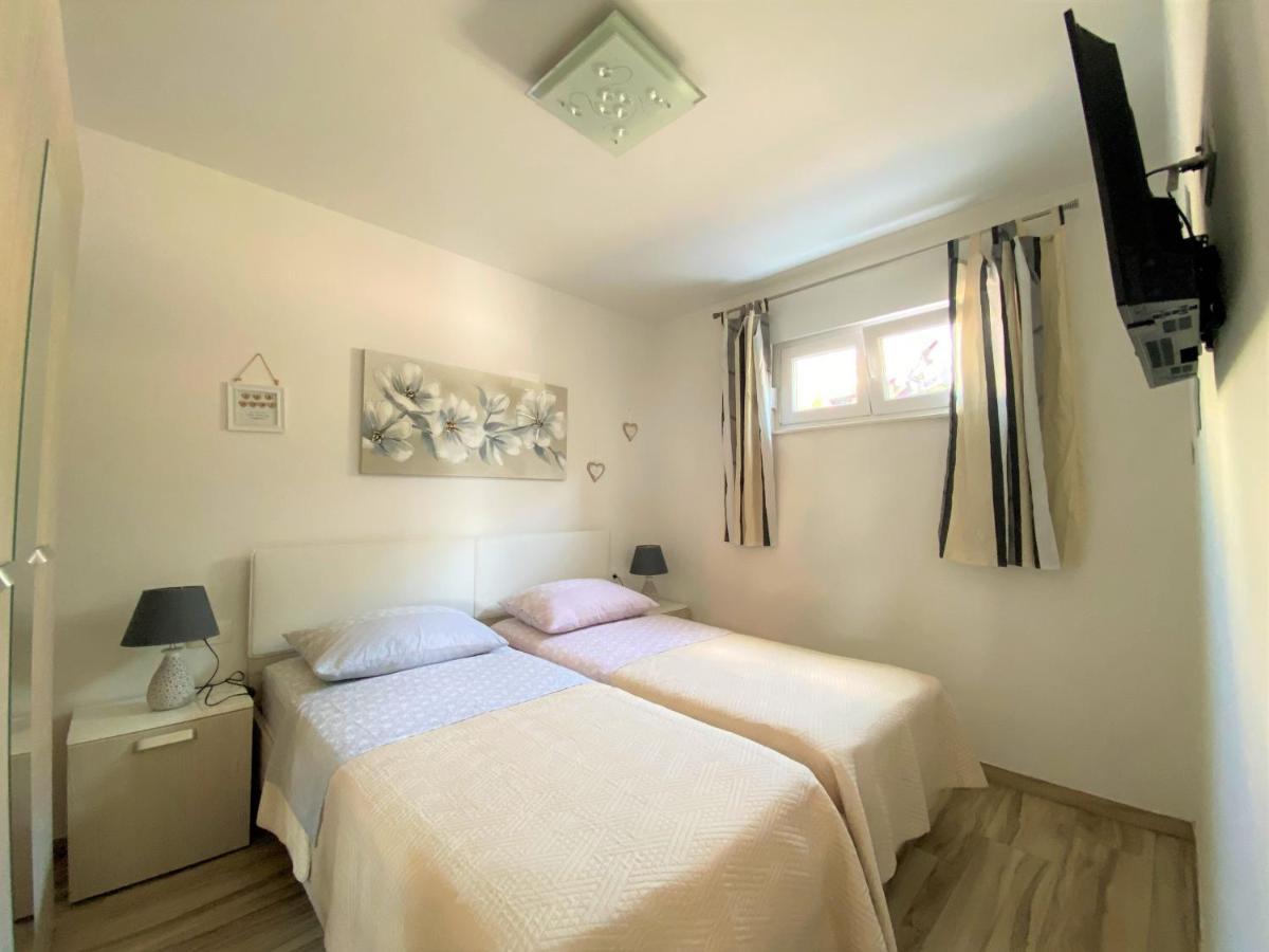 Lux Apartment Sea Shell With Jacuzzi Makarska Buitenkant foto