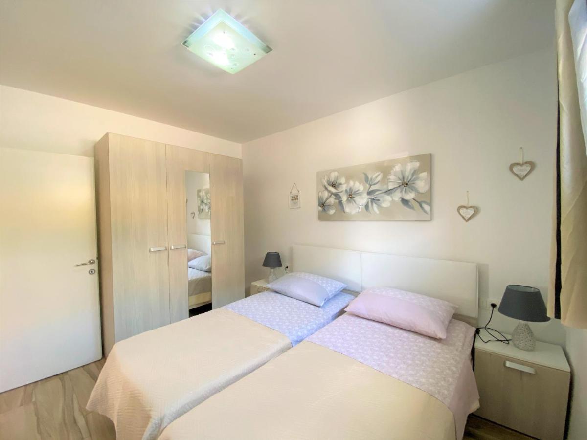 Lux Apartment Sea Shell With Jacuzzi Makarska Buitenkant foto